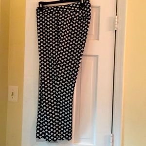 Talbots size 12 Black/white design pants
